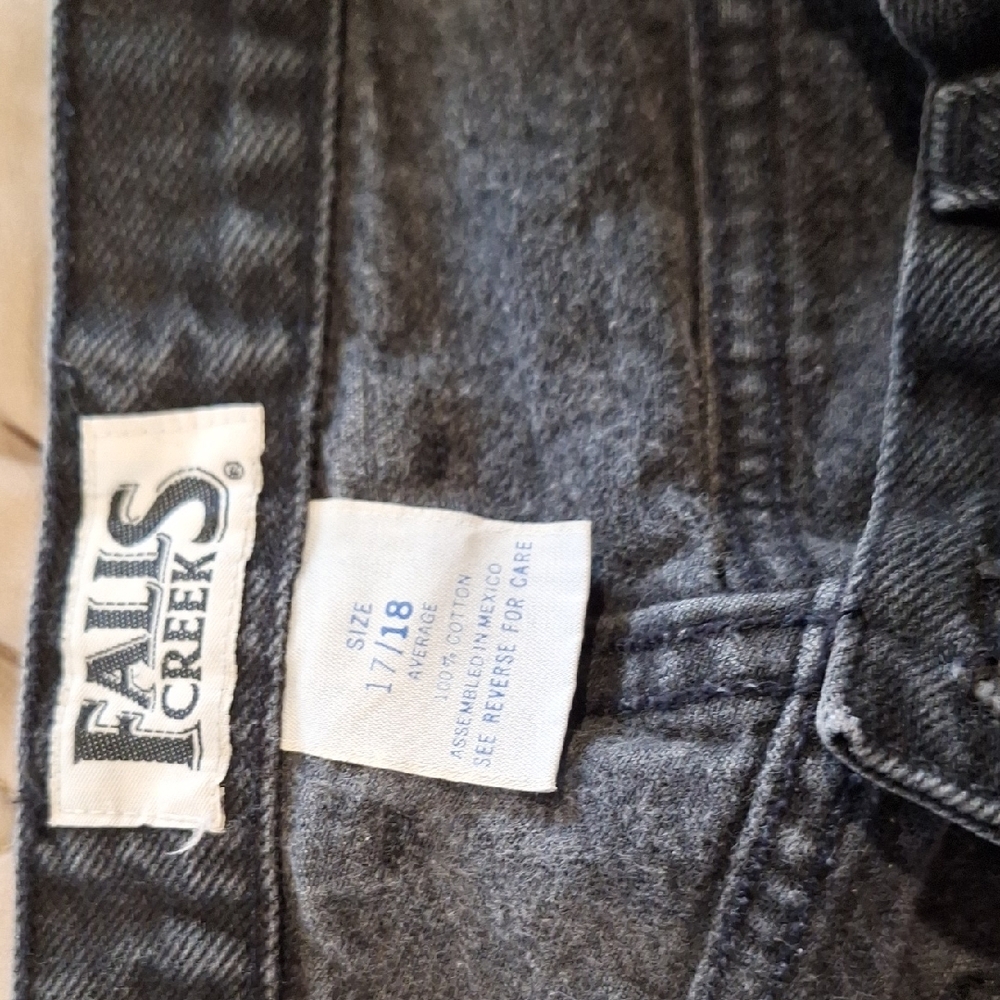 Classic Denim Jeans - Picture 3 of 3